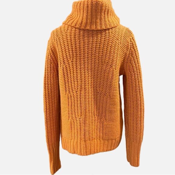 NWOT Banana Republic orange sweater - Picture 2 of 7
